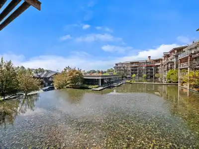 215 3606 ALDERCREST DRIVE, North Vancouver BC V7G 0A3