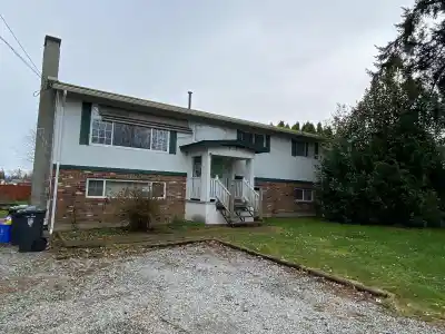 9476 210 STREET, Langley BC V1M 2A7