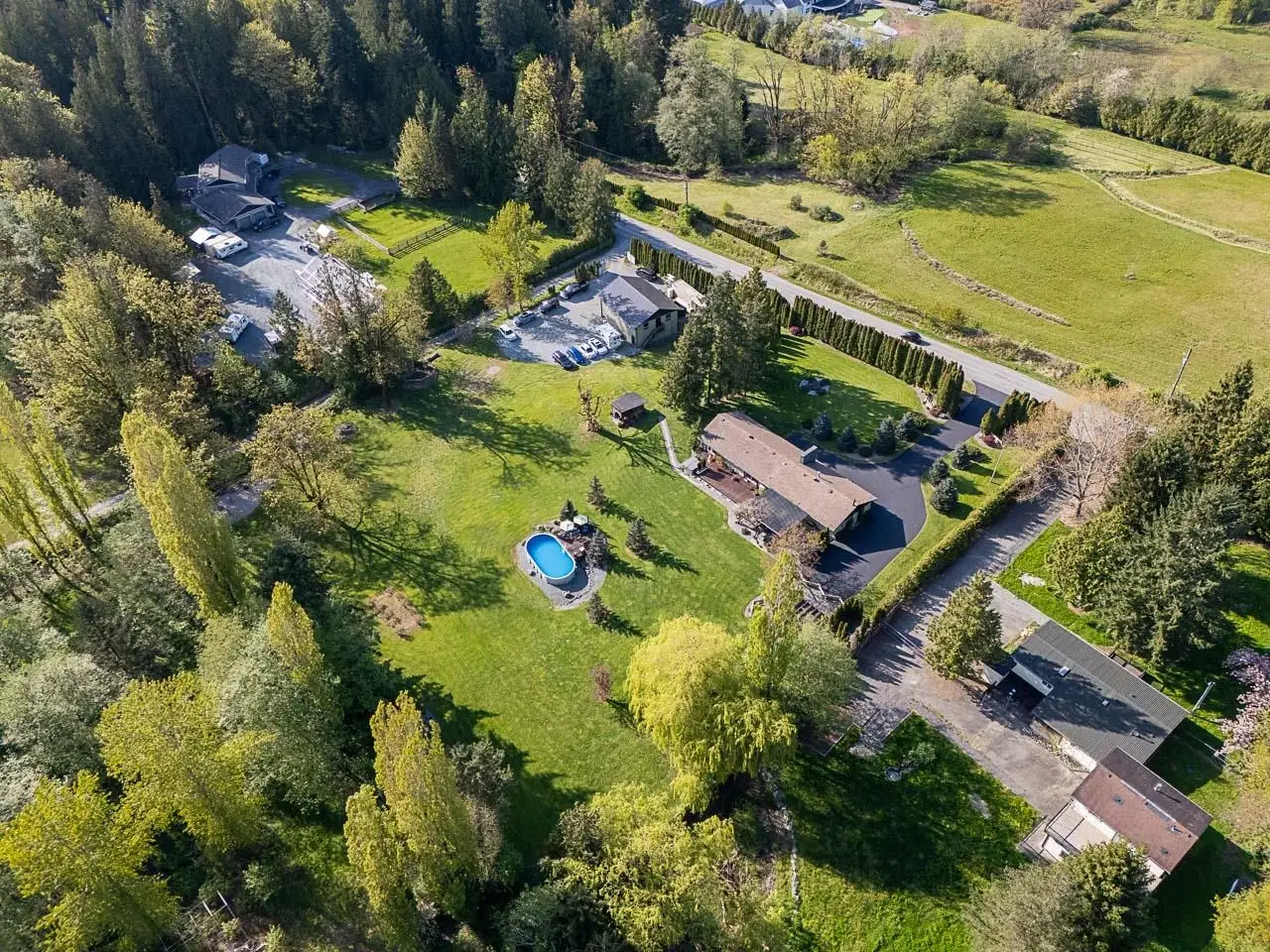23742 68 AVENUE, Langley BC V2Y 2H7