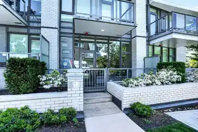 518 W 30TH AVENUE, Vancouver BC V5Z 0J7