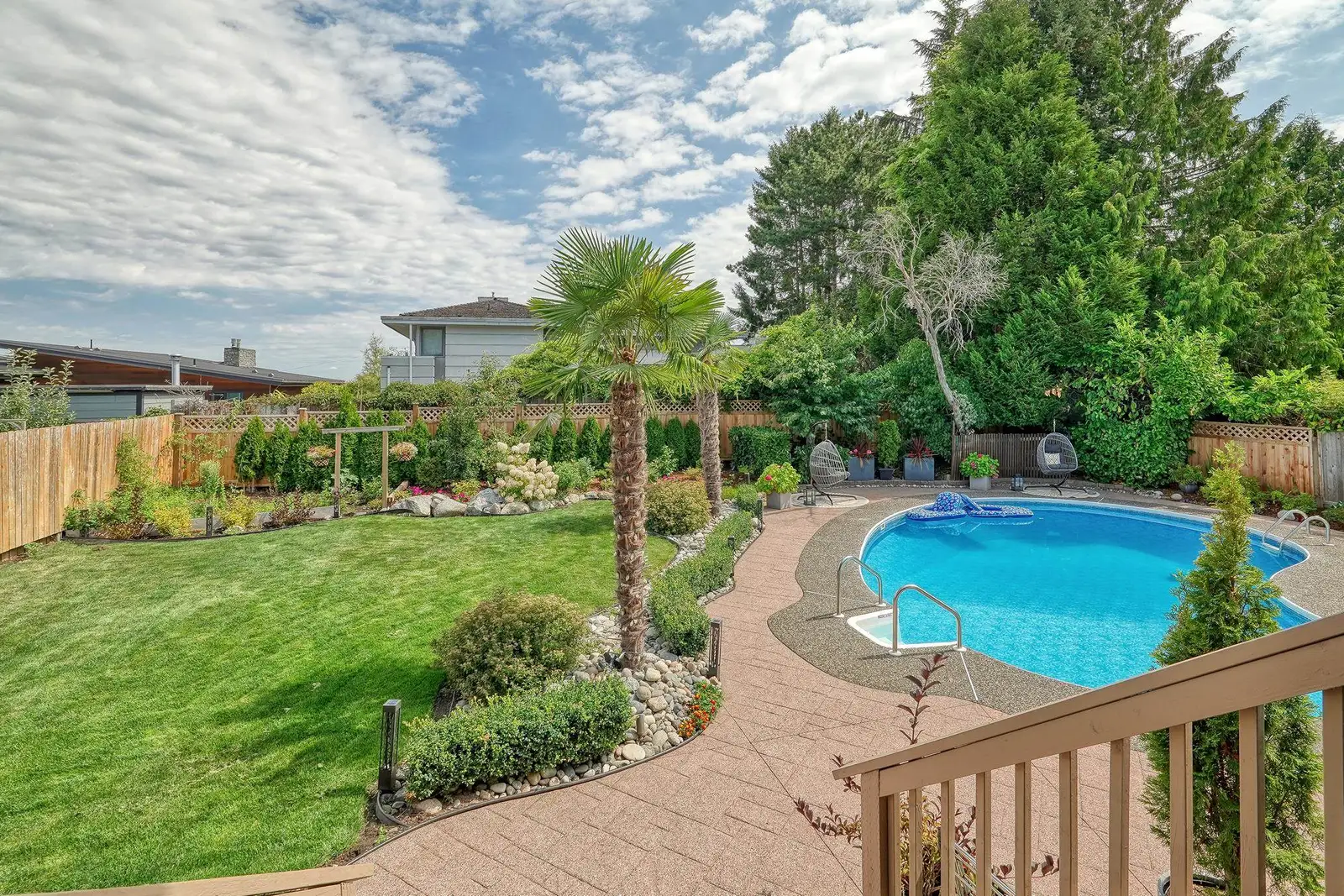 284 54A STREET, Delta BC V4M 3J3