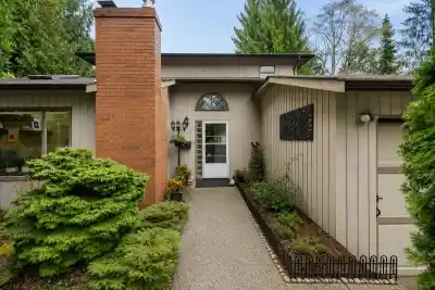 20185 GRADE CRESCENT, Langley BC V3A 4J5