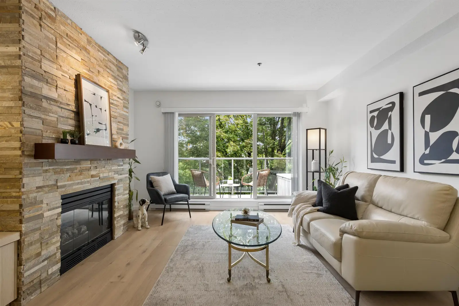 305 980 W 21ST AVENUE, Vancouver BC V5Z 1Z1