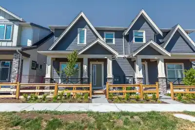 7424 196 STREET, Langley BC V2Y 3R7
