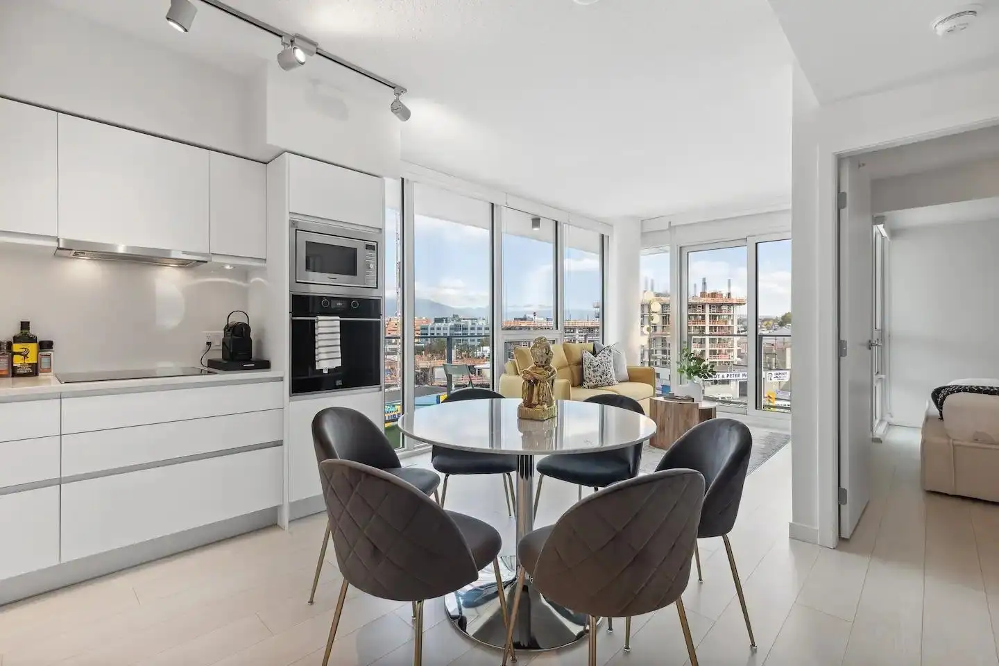 507 180 E 2ND AVENUE, Vancouver BC V5T 0K4