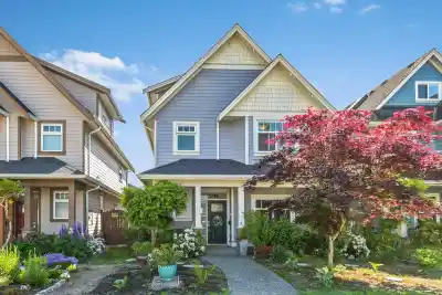 4748A 55B STREET, Ladner BC V4K 3B7