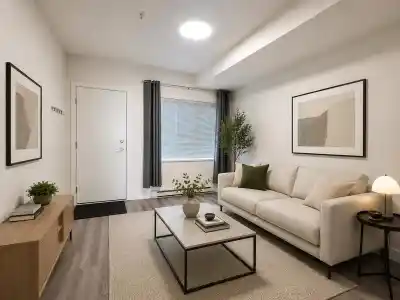 503 138 E HASTINGS STREET, Vancouver BC V6A 1N4