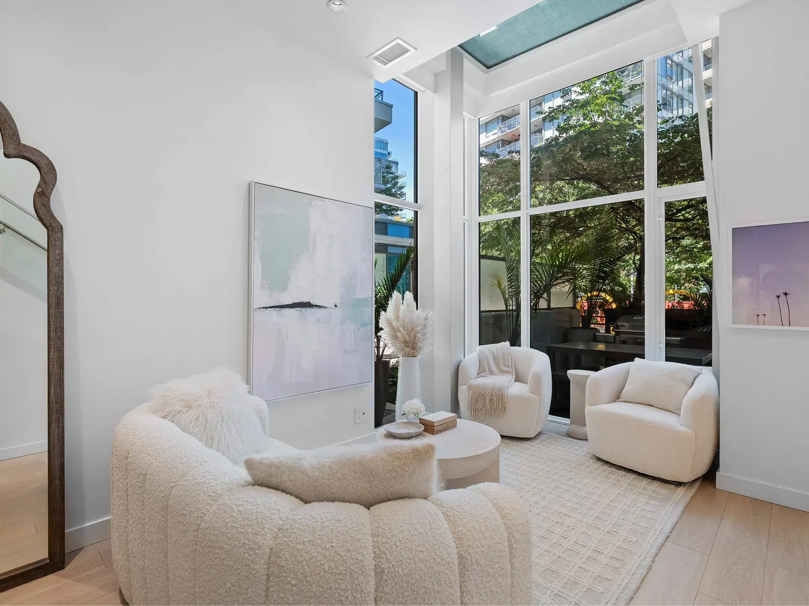 141 E 1ST AVENUE, Vancouver BC V6A 0E8