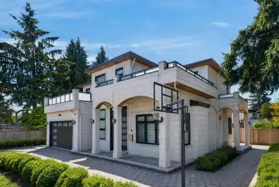 7565 116 STREET, Delta BC V4C 5T5