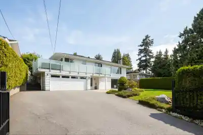1017 WALALEE DRIVE, Delta BC V4M 2L9