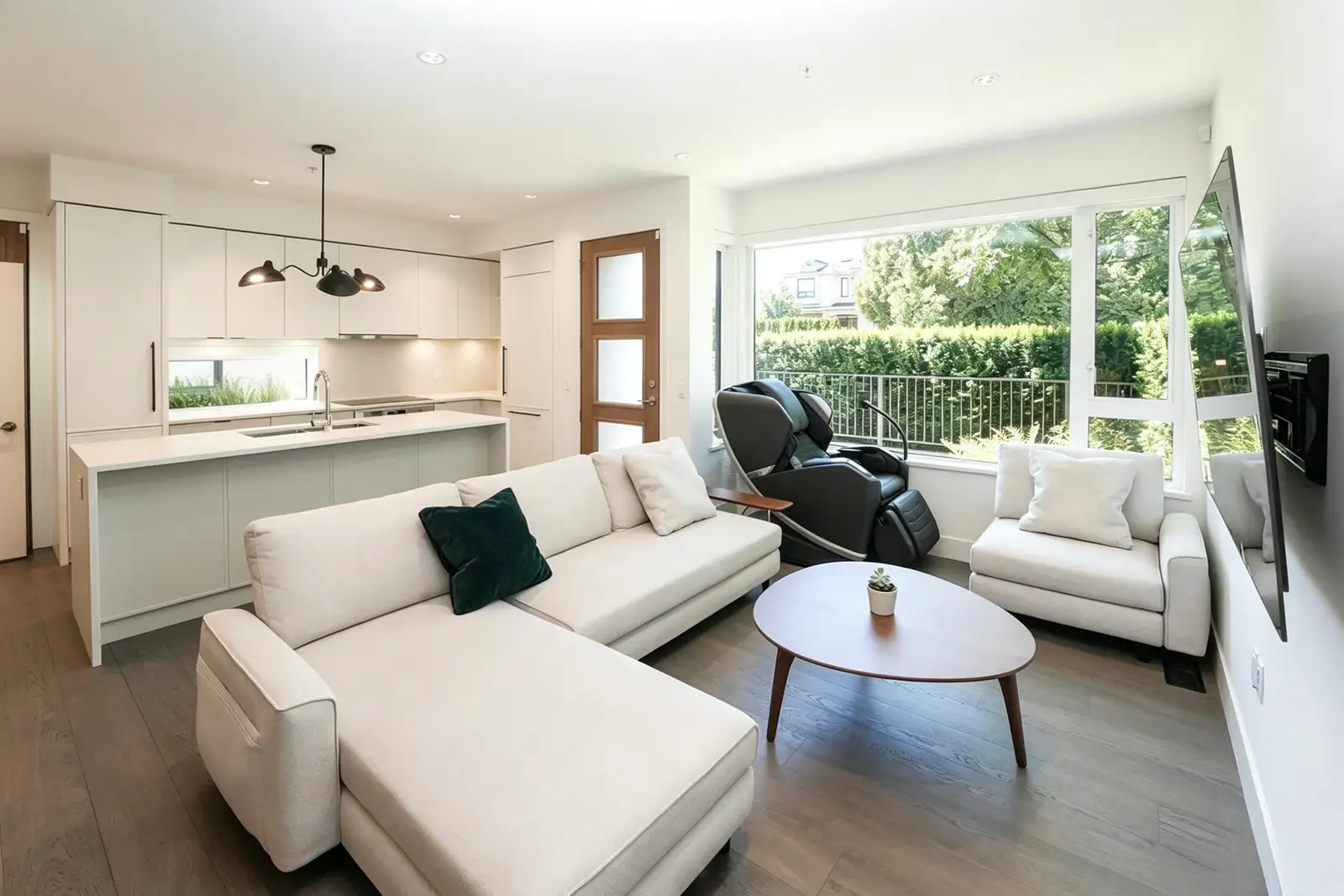 6840 OAK STREET, Vancouver BC V6P 0K7