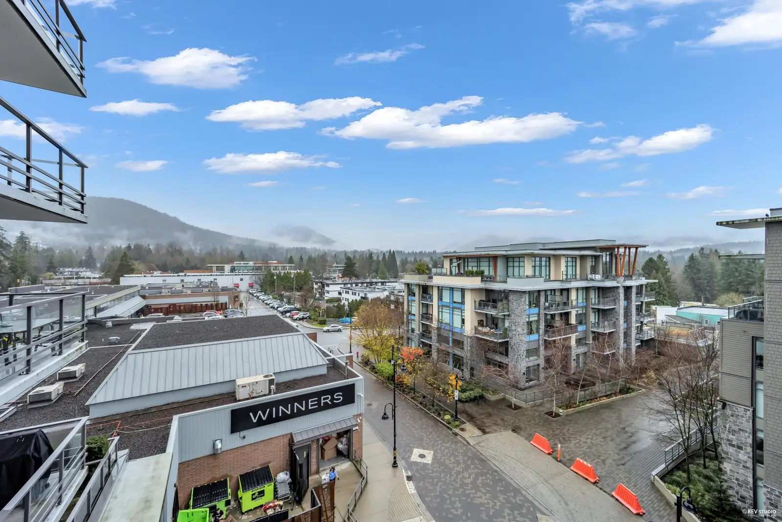 405 2785 LIBRARY LANE, North Vancouver BC V7J 0C3