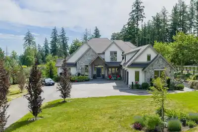 142 208 STREET, Langley BC V2Z 1T7