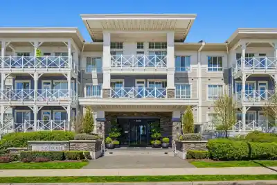 217 5535 ADMIRAL WAY, Delta BC V4K 0E3