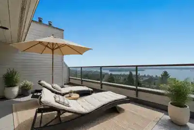 41 2238 FOLKESTONE WAY, West Vancouver BC V7S 2X7