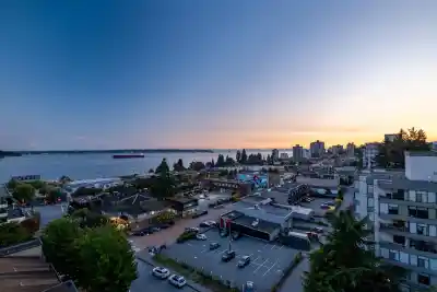 902 1390 DUCHESS AVENUE, West Vancouver BC V7T 1H6