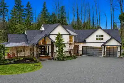 26979 58 AVENUE, Langley BC V4W 1V6
