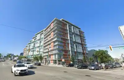 727 180 E 2ND AVENUE, Vancouver BC V5T 0K4