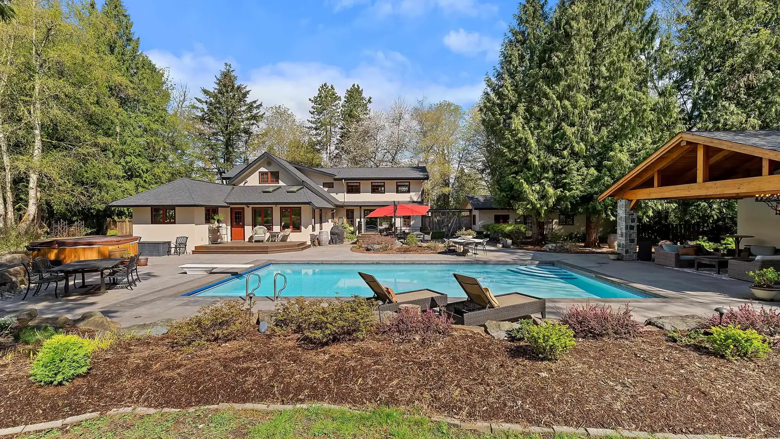 22034 86A AVENUE, Langley BC V1M 3S8