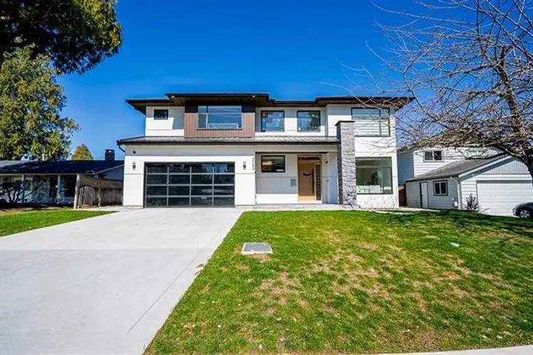 5093 2 AVENUE, Delta BC V4M 3P5