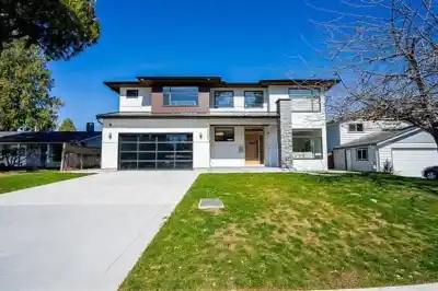 5093 2 AVENUE, Delta BC V4M 3P5