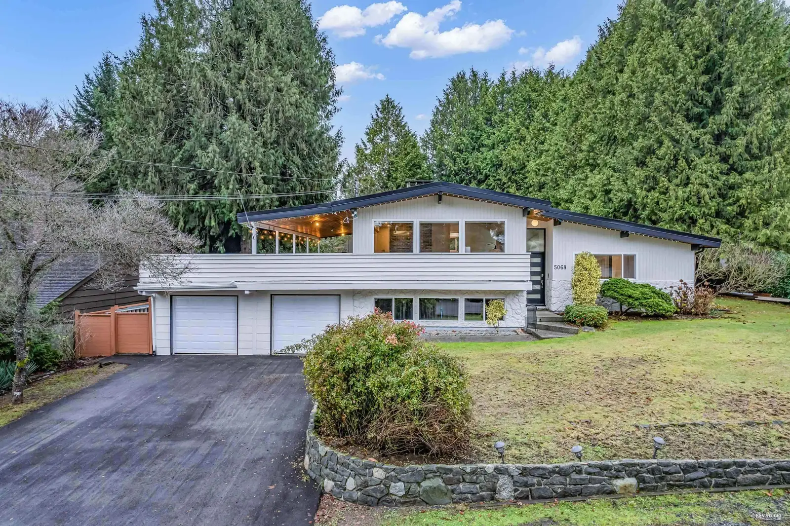 5068 7B AVENUE, Delta BC V4M 1S5