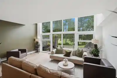 101 1350 VIEW CRESCENT, Delta BC V4L 2K3
