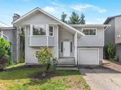 19828 68 AVENUE, Langley BC V2Y 1H7