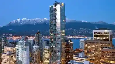 3307 1111 ALBERNI STREET, Vancouver BC V6E 4V2