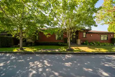 5066 SPRINGS BOULEVARD, Delta BC V4M 0A7