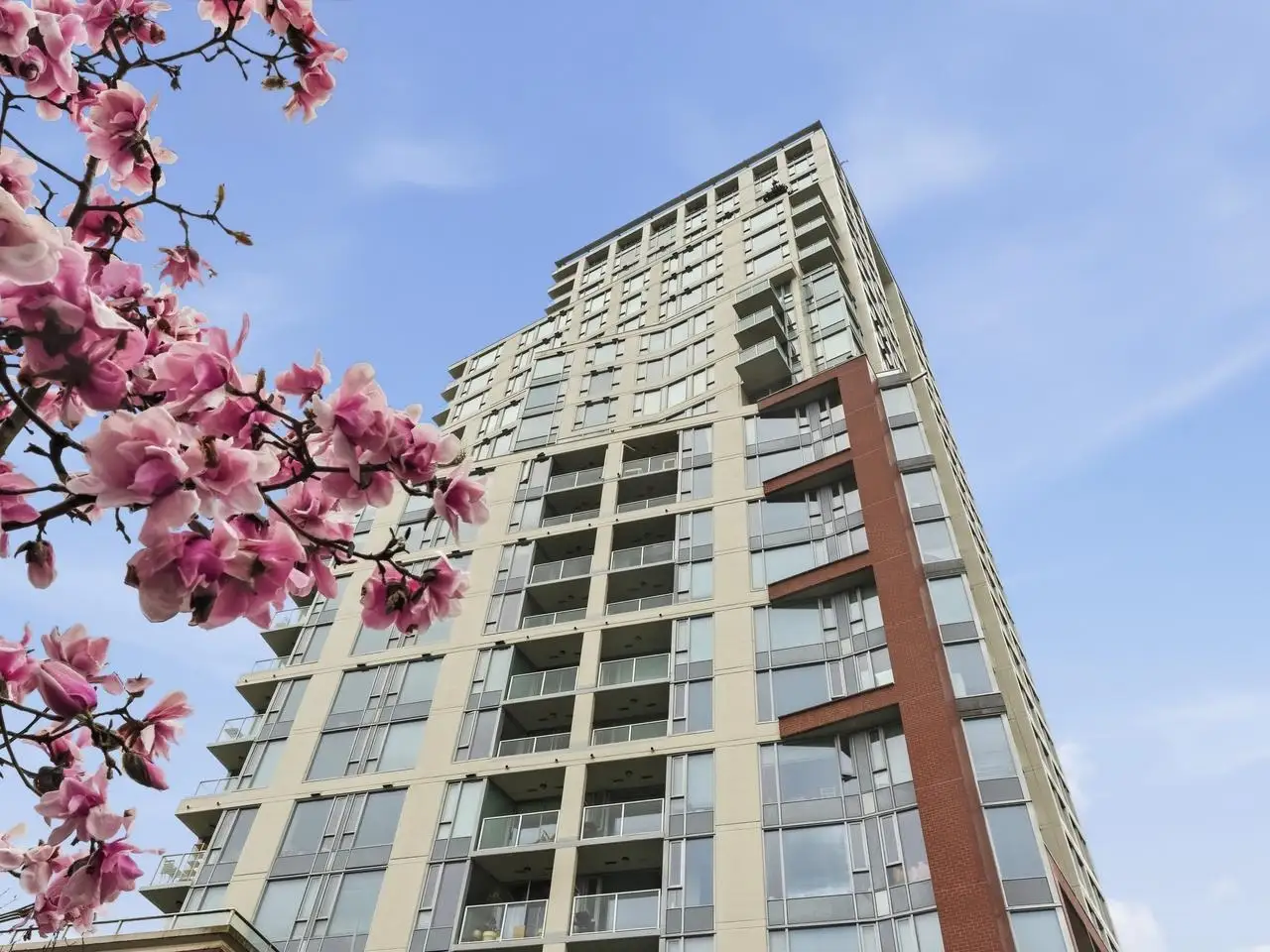 710 550 TAYLOR STREET, Vancouver BC V6B 1R1
