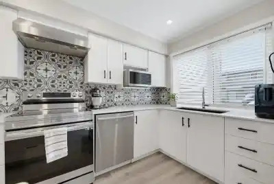 16 4959 57 STREET, Delta BC V4K 3E7