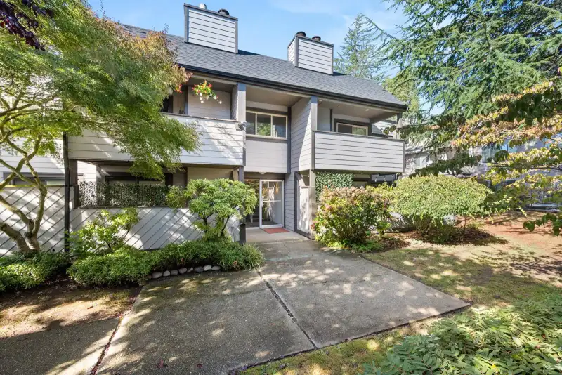 253 5421 10TH AVENUE, Delta