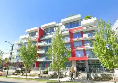 303 677 W 41ST AVENUE, Vancouver BC V5Z 2N1