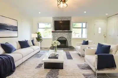20572 43 AVENUE, Langley BC V4A 3C2