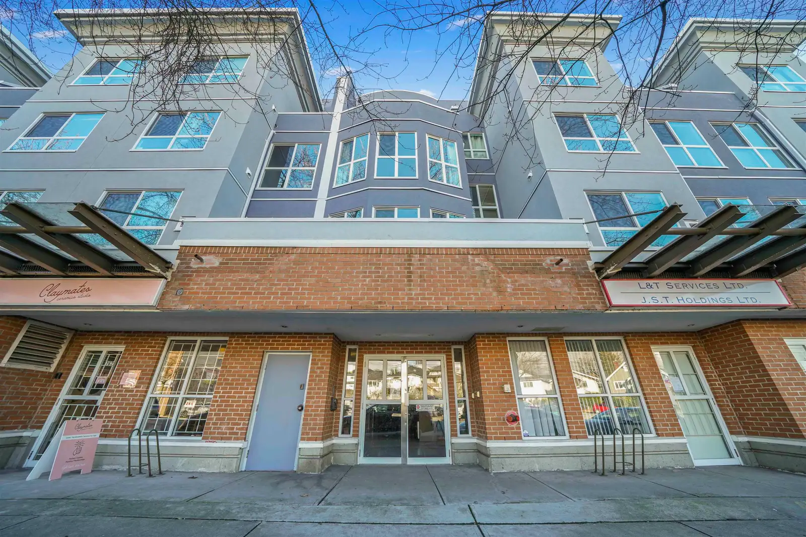 PH23 760 KINGSWAY, Vancouver BC V5V 3C1