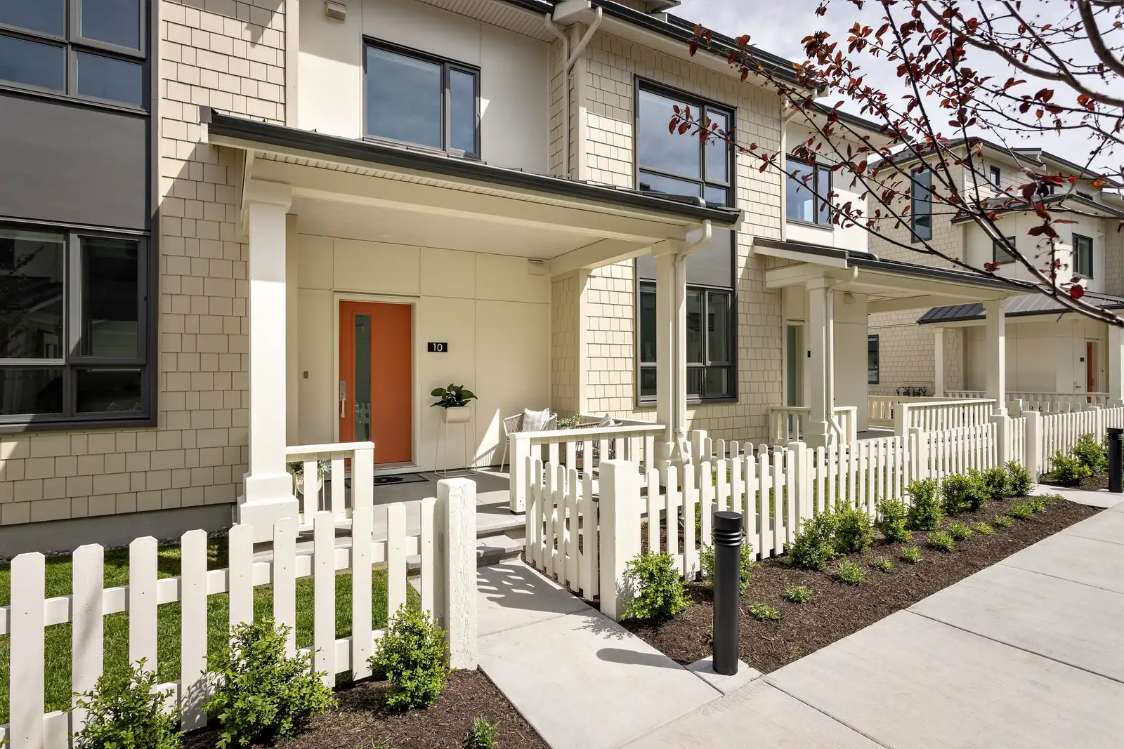 1 6320 DAIRY AVENUE, Delta BC V4L 0B9
