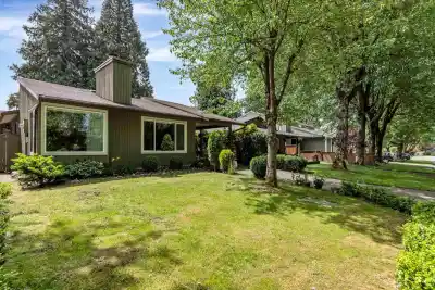 11902 BAKER PLACE, Delta BC V4E 2V9