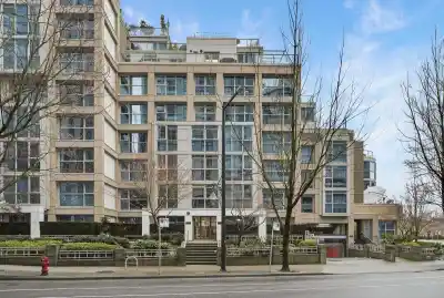303 1388 HOMER STREET, Vancouver BC V6B 6A7