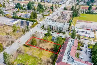 13878 108 AVENUE, Surrey BC V3T 2K8