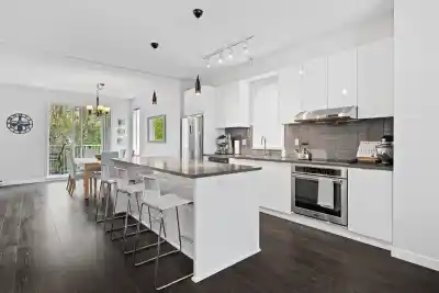 126 5550 ADMIRAL WAY, Delta BC V4K 0C4