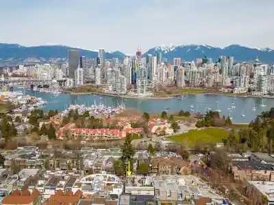 201 1024 W 7TH AVENUE, Vancouver BC V6H 1B3