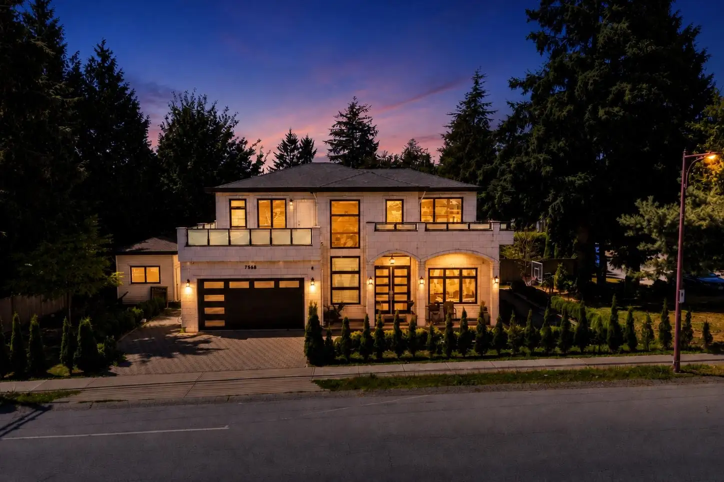 7565 116 STREET, Delta BC V4C 5T5
