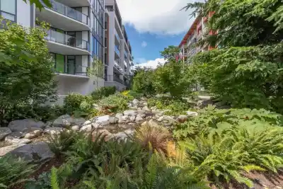 18 3483 ROSS DRIVE, Vancouver BC V6S 0L3