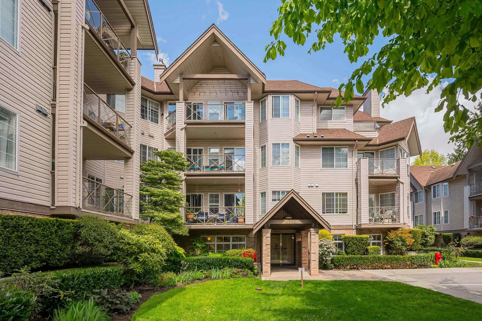 106 4745 54A STREET, Delta BC V4K 2Z9
