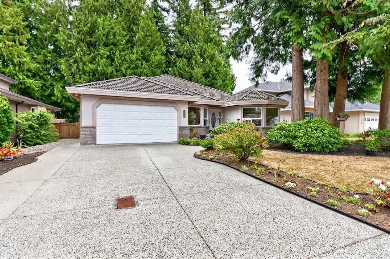 4484 210A STREET, Langley BC V3A 8M2