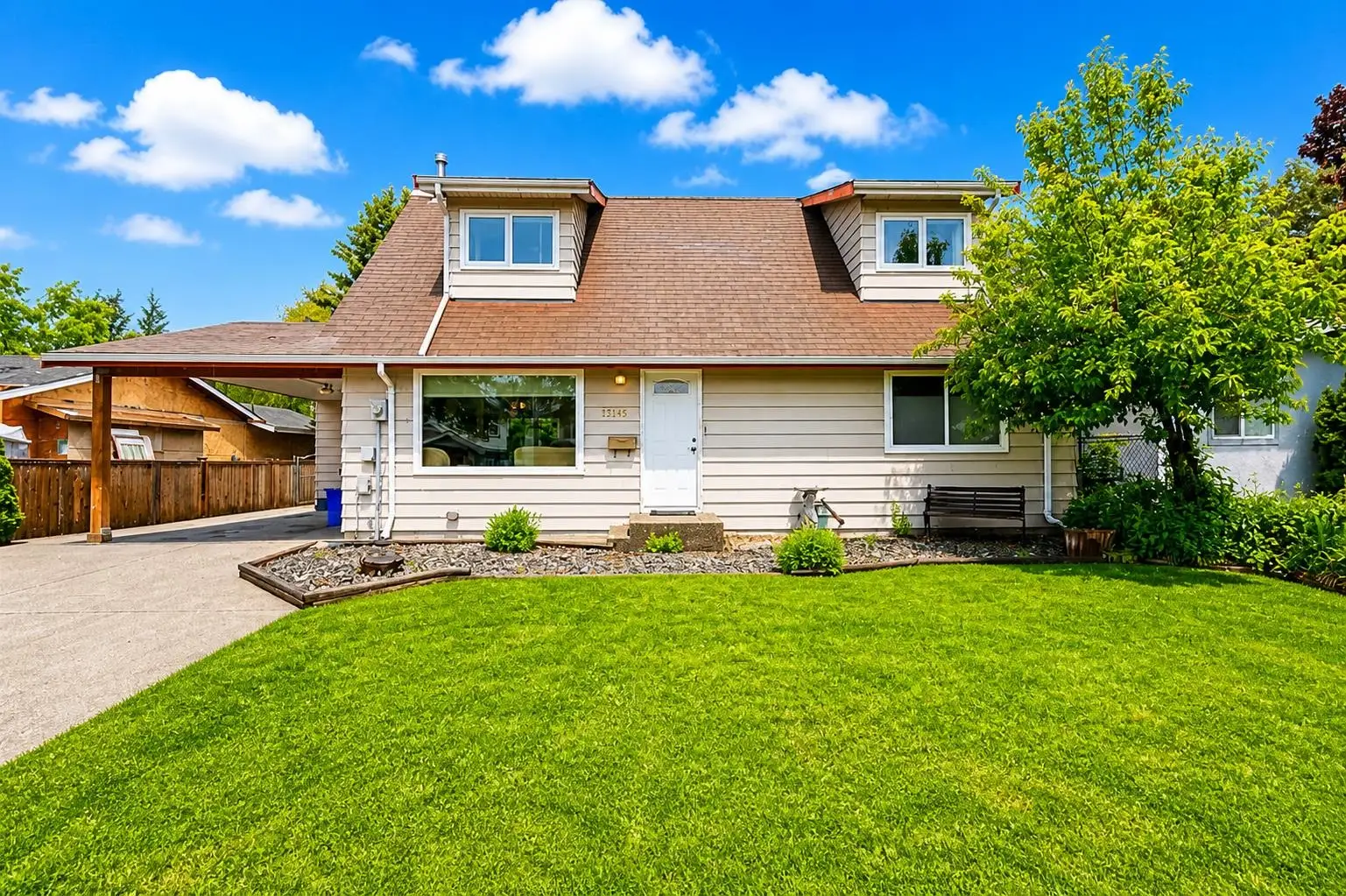 27145 27B AVENUE, Langley BC V4W 3C2