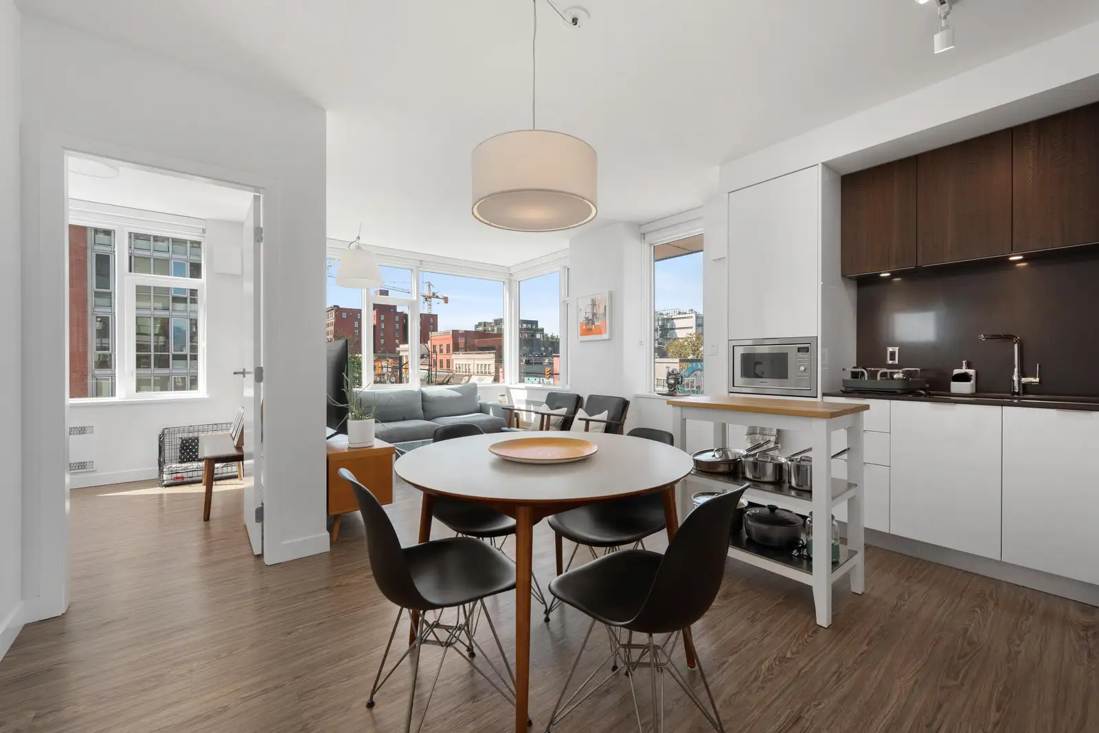 414 209 E 7TH AVENUE, Vancouver BC V3L 1W4