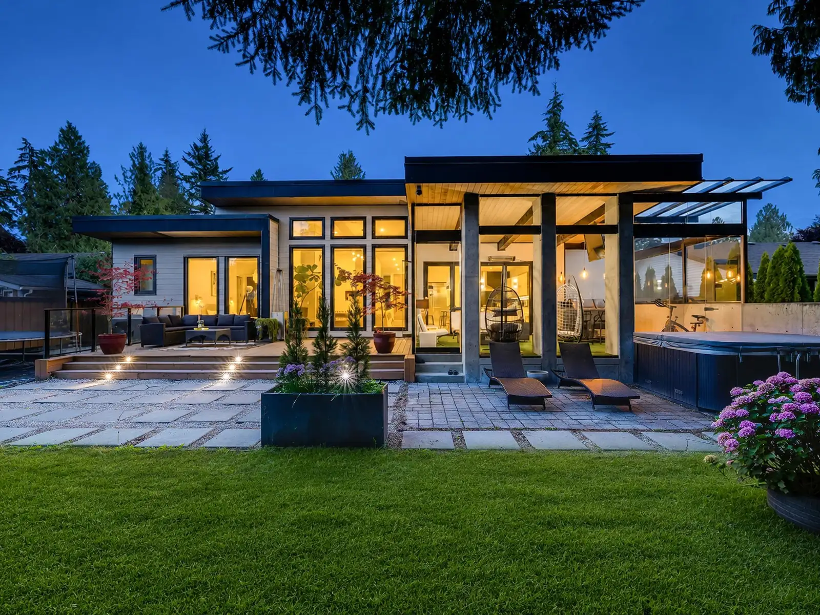 20261 41 AVENUE, Langley BC V3A 2Z3