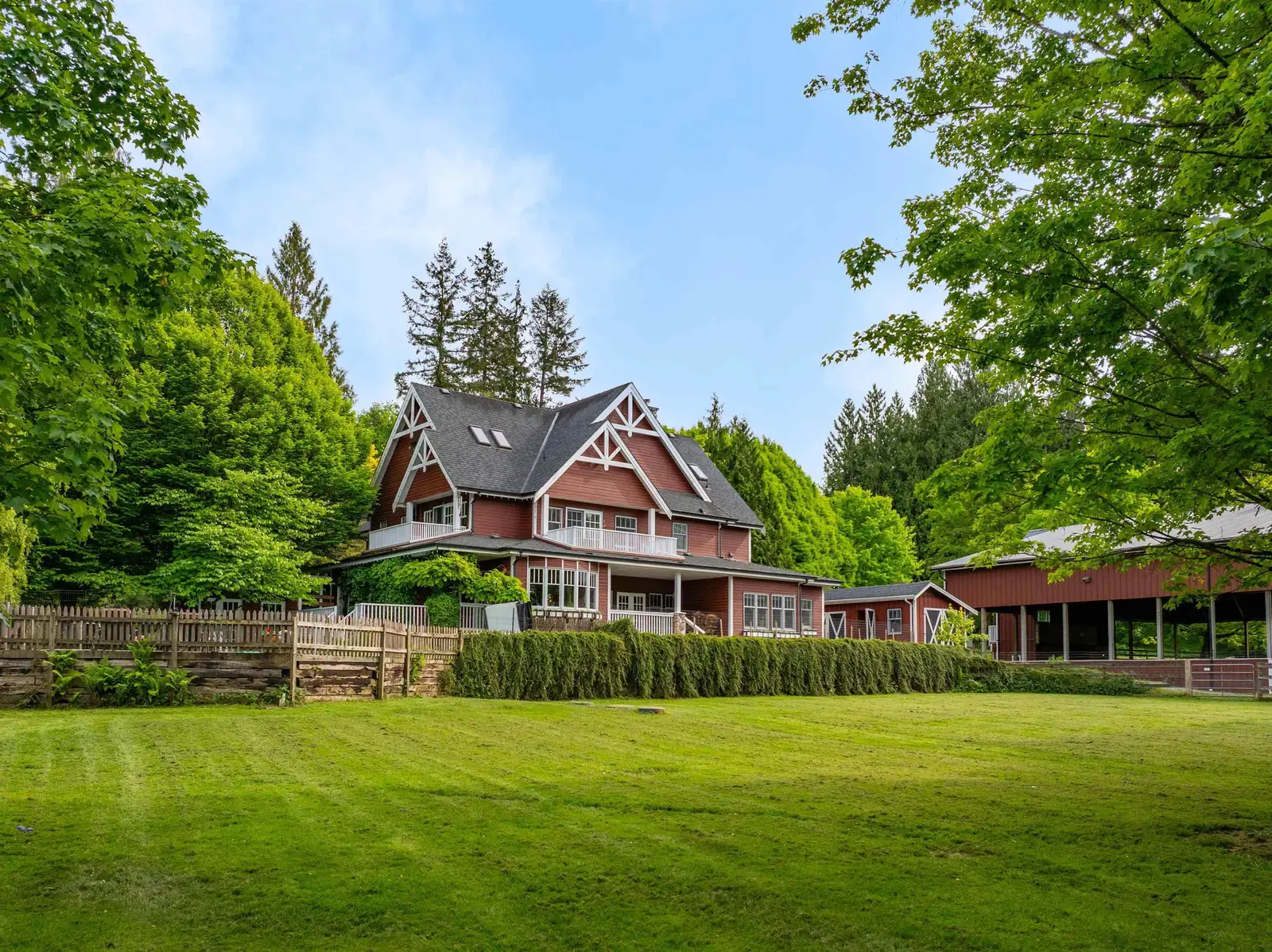 25769 82 AVENUE, Langley BC V1M 2M8